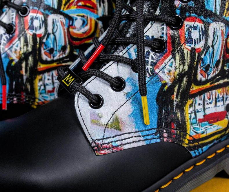 Trage ikonische Kunst mit Dr.Martens x Basquiat